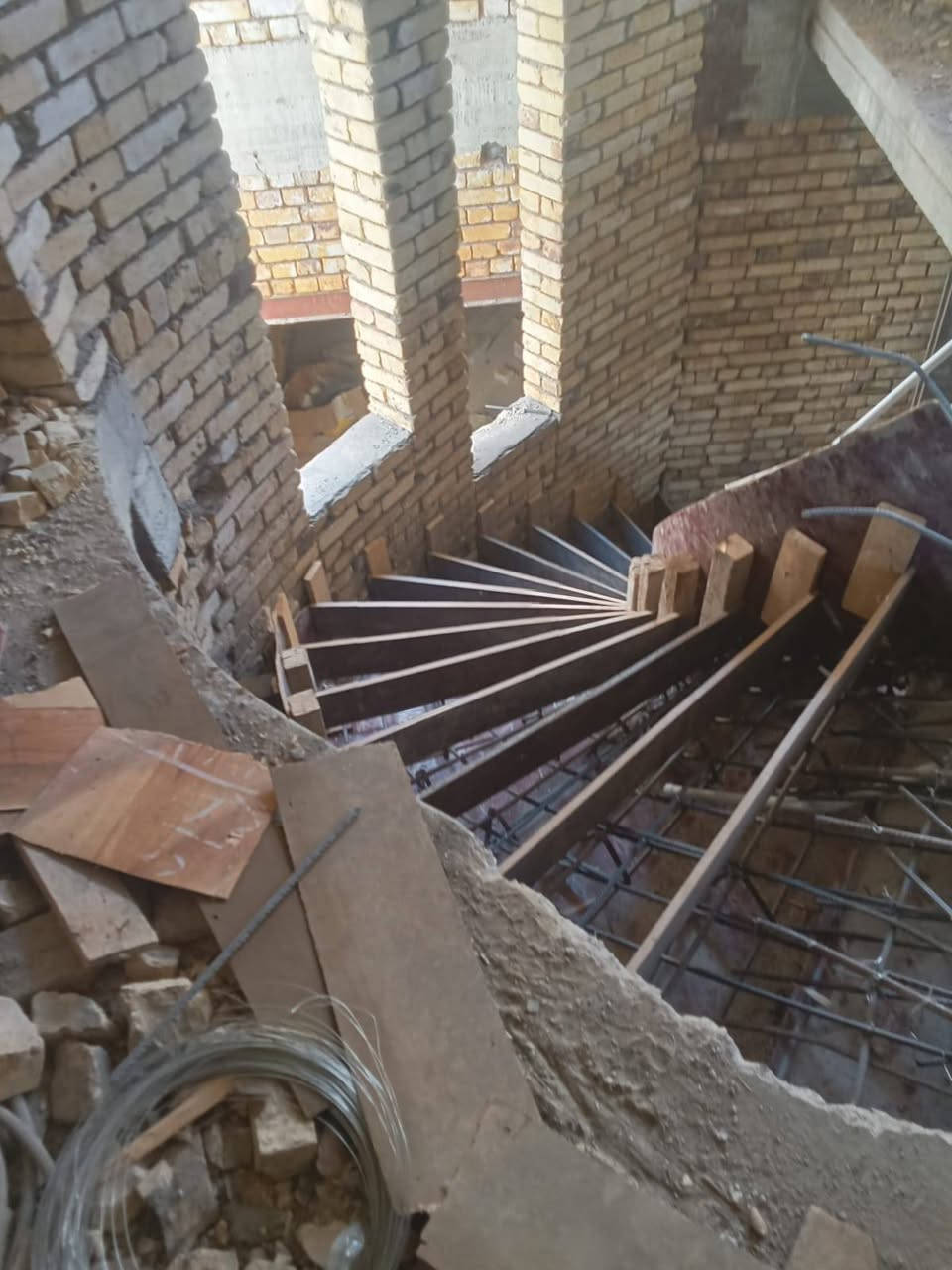 نجارين • كادر خلفات • بغداد