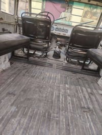 واز للبيع موديل 2000 سعر 7500 بيها مجال الرقم 07809968817