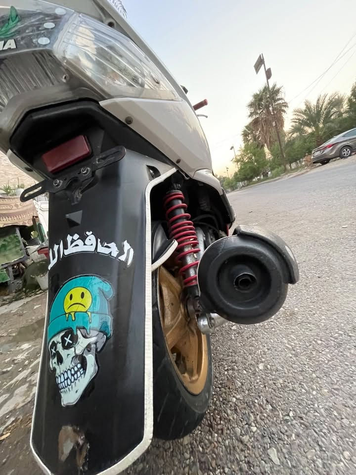 السلام عليكم دراجه سكنس فحل للبيع نكره سلف مكيفه مفتوحه دراجه نظيفه الله شاهد السعر 500 وبيها مجال تواصل ***********  واتساب
