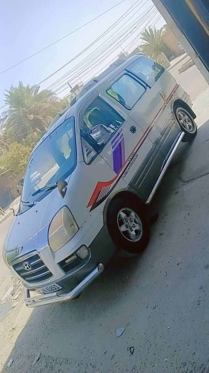 سلام عليكم هونداي ستاركس 2001 محدث 2007 بتره 8 راكب محرك وگير وتخم تاير بشرط سنويه جديده رقم بغداد جديد حمل سعر 58 وبي مجال حگ الجيه عنوان ديالى بلدروز الاستفسار ***********
