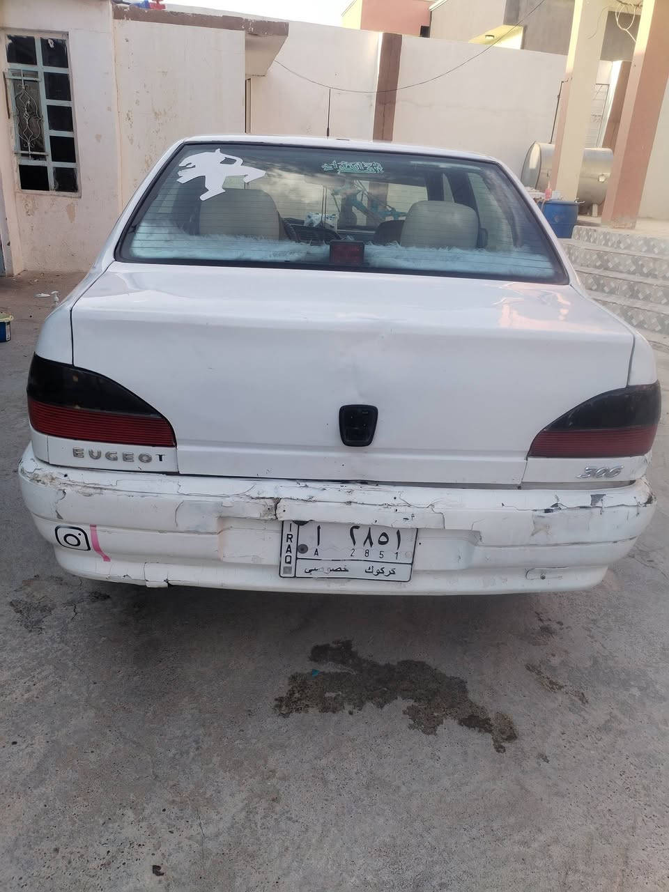 السلام عليكم بيجو للبيع موديل 2001 رقم كركوك حره مو مطلوبه شرط التحويل سنويه صاقطه بل 21 كير محرك كلوجديد تيرات 4جدد كهربئيات كلها شغاله الساره ماعايزها شي مصبوغه عام السعر 38 وبيها مجال اللا ستفسار على الرقم ***********
