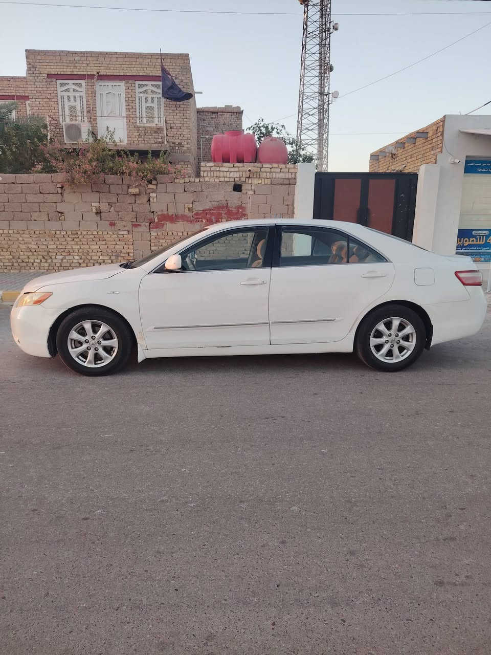 السلام عليكم سياره كامري ٢٠٠٧خليجي مكفوله كفاله عامه محرك 2400باسمي السعر 90وبيها مجال قليل.
***********
