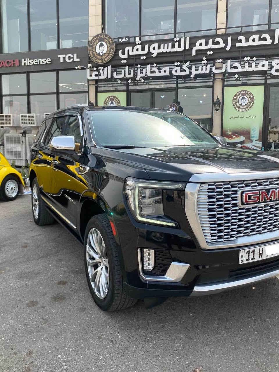 جمسي دينالي2022 DENALI
خليجي وكالة المنصور 
مغلفة ppf بلكامل
السياره كفاله عامه
حجم المحرك 6200 
بنورما 
جكات للتحكم بصعود ونزول  
داخل ابيض ملكي Vip
داتو شو عرض ع الجامة الامامية 
3 شاشات 
5 كامرات 360 درجه
حساس امامي
حساس خلفي
رادارات اماميه
رادارات جانبيه
نقطه عمياء
شاشه عداد دجتل
مقاعد كهربائية
مقاعد تدفئه تبريد 
جنطه كهرباء
صندوق ذكي
تشغيل عن بعد
هزاز كشن سائق للتنبيه

وباقي المواصفات المعروفة بل DENALI
عارضهة 460 مع المجال 
مكان النجف 
***********
***********
