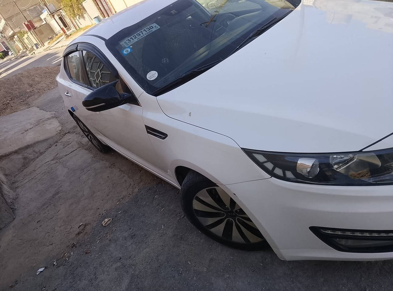 السلام عليكم اوبتما 13 للبيع 
بصمه مري شفط 
مكينه 2400  دوش 

السعر 130 وبيها مجال 
الاتصال ***********
