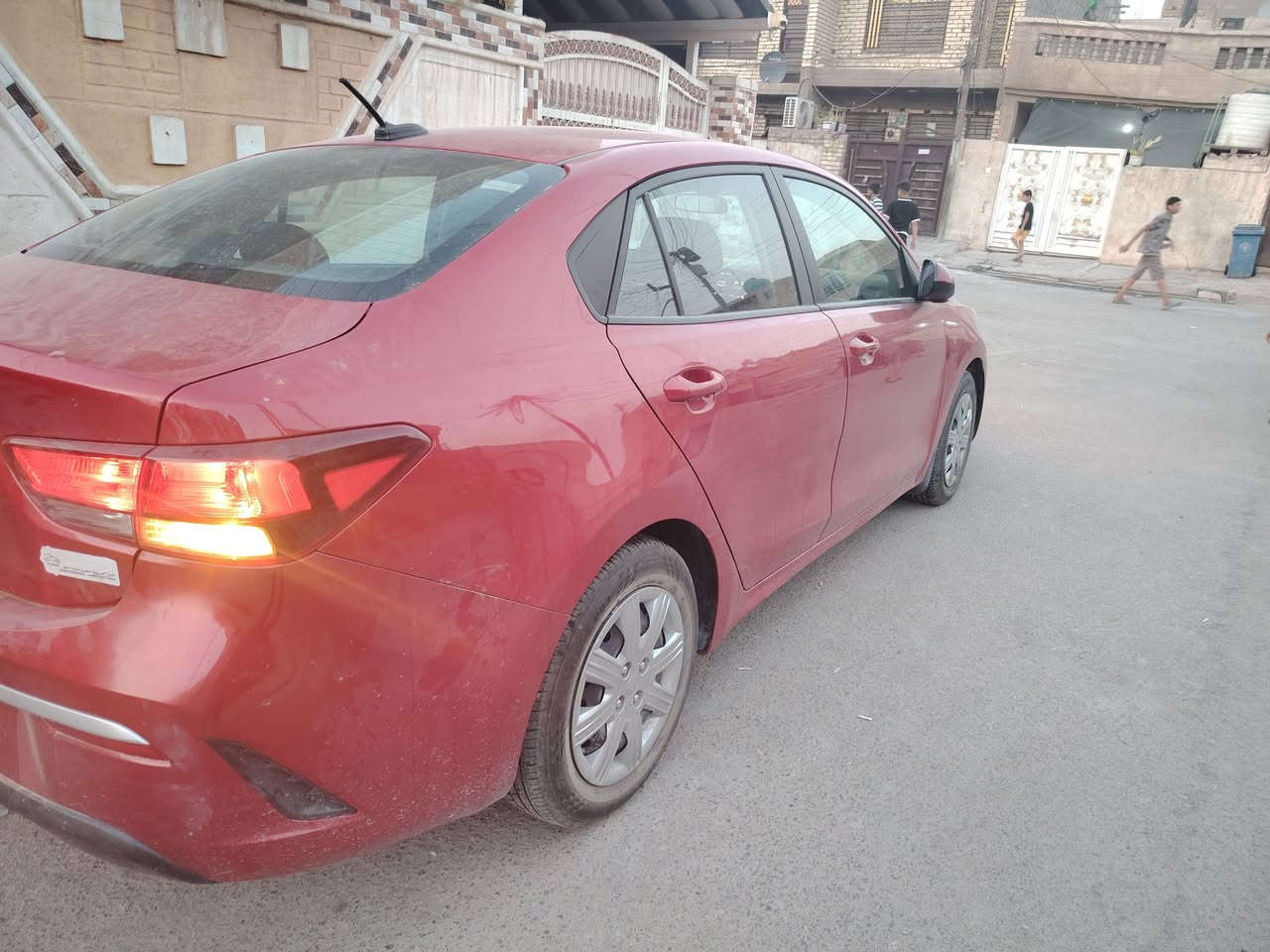 سلام عليكم كيا ريو محرك دوش 1600 8نوزل كير اي تي المرغوب 2022بغداد ماشيه 41 معوقين باقي عليه سنه وصير حره تحويل مضمون وكاله بكاني بغداد الدوره السعر 102 وبيه مجال عليه غرامه 900 ينزل من سعره ترهم مراوس وترهم يبقه شي قليل عليك***********
