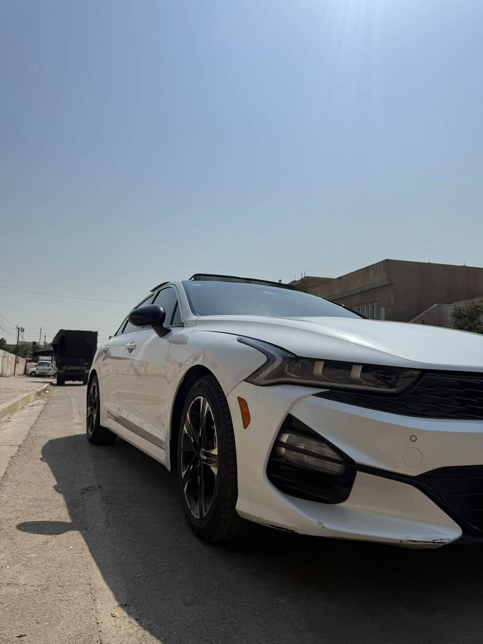 كي فايف جيتي لاين GTline (فول مواصفات) رقم بغداد باسمي موديل 2024 مكينة 1.6 فتحة سقف بانوراما ماشيه31 الف فقط
تشغيل بصمة + تشغيل عن بعد  + بصمه ابواب
تتميز بنظام صوتي فاخر
خمس انظمة قيادة
كرسي كهربائي 
شحن لاسلكي
كامره دوارة 
تحكمات
مواصفات 1/1 معروفة مواصفات الجيتي لاين
رادار - شاشة كبيرة لمس - استيرن حرف D - بانوراما - كشن تدفئة - استيرن تدفئة - كاربلاي
السياره حادثها تبديل بنيد  ورصعة بل جاملغ الحادث بل منشور
مكاني بغداد دورة  السعر 190$

‪+964 777 976 0815‬
