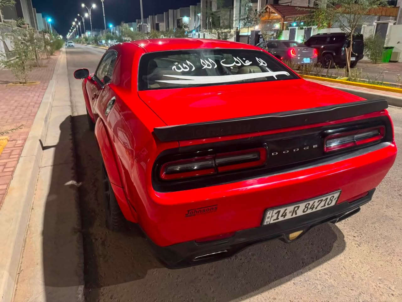 السلام عليكم للبيع
دوج جالنجر 2016 ، 6 سلندر ماشيه 162،000km سياره توني مبدل الها تخم تاير وراديتر تبريد وبراد جديد سياره من الاخير ما ناقصها شيء وموجود بالصوره الاخيره الفحص وضرر السياره + بيها نسبه غرق قليله من امريكا داخله تعمل وتسير 
140$ وبيها مجال للشراي ***********

