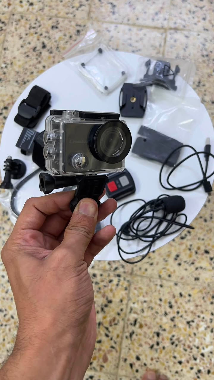 � للبيع كاميرا Crosstour CT8500 4K Wi-Fi
🔥 بحالة ممتازة وتعمل 100%

مناسبة لتصوير السفر، الرحلات، الدراجات، السيارات، اليوتيوب، والأنشطة الرياضية.

✅ المواصفات

✔️ تصوير فيديو بدقة 4K Ultra HD

✔️ تصوير بدقة 1080P و720P

✔️ زاوية تصوير واسعة 170°

✔️ شاشة LCD قياس 2 إنش

✔️ تدعم Wi-Fi للاتصال بالموبايل ونقل الفيديوهات

✔️ تدعم مايكروفون خارجي

✔️ تصوير صور وفيديو بجودة عالية

✔️ بطارية قابلة للاستبدال

✔️ مقاومة للماء عند استخدام الغطاء المخصص

📦 الملحقات

✅ العلبة الأصلية

✅ جميع الملحقات الأصلية

✅ الغطاء المقاوم للماء

✅ البطارية عدد 2

✅ سلك الشاحن

✅ قواعد وحوامل التثبيت

مدة الاستخدام ساعتين لا اكثر

العنوان موصل برطله

السعر ٨٥ الف 

***********

�
