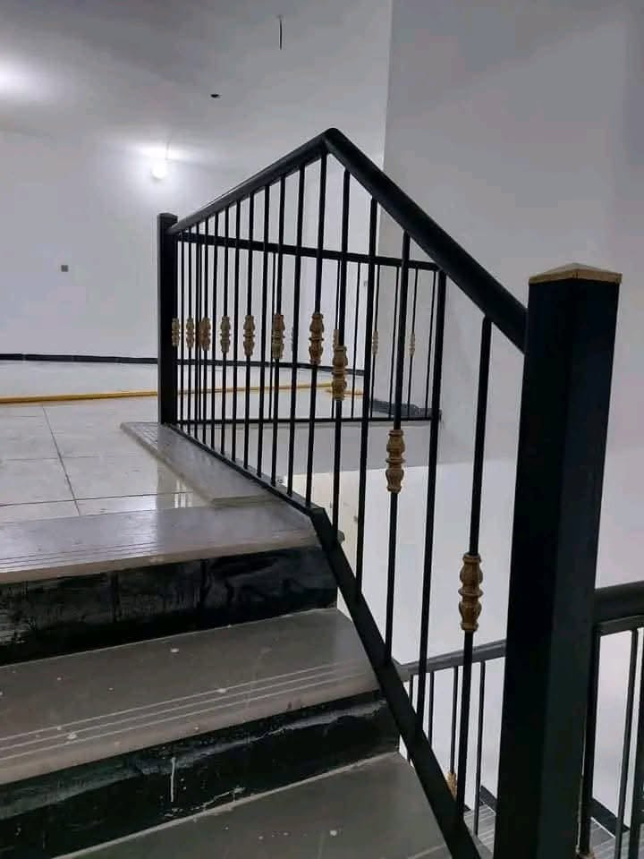 حداد درجه اولى • ابواب وشبابيك • شارع البلاج