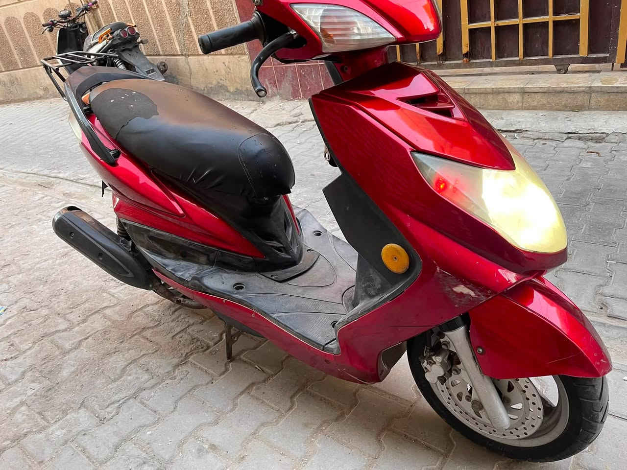 سكنس فحل ياباني ستان حساس قبغ نفخ
مكينه مفتوح بيهى كور فقط الباقي بلادي
كفرات تايوان 🇹🇼 
كهربائيات كله شغاله منطول لطول 
دبلات تايرات حلوه سعر 500 الف بيهى مجال حك جيه بغداد كريعات استفسار اكثر اتصال ☎️ ***********
