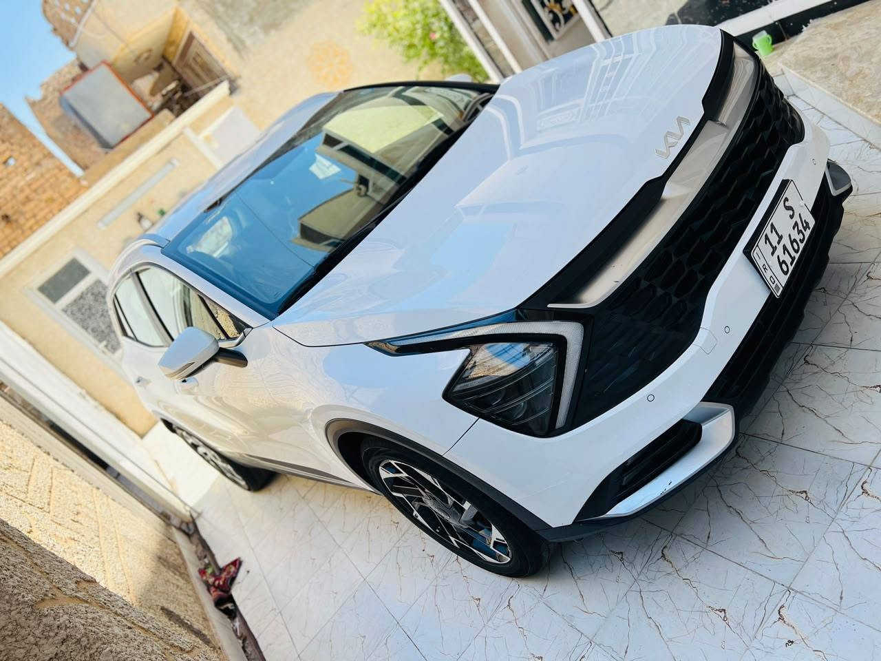 سلام عليكم سياره سبورتج موديل ٢٠٢٣ فول مواصفات عده فتحه رقم بغداد بسمي ماشيه ٣٥ بعدها بحاله شركه حته سبير منازل سعر ٢٠٠ وبيهه مجال الطيبين للاستفسار ***********
