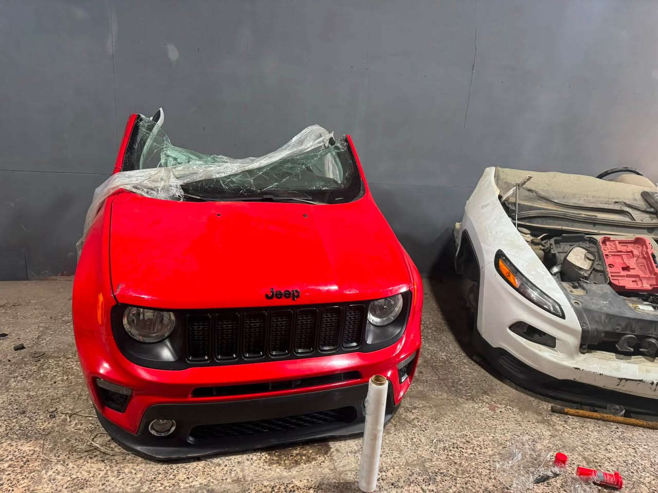 🚙 جميع أدوات وقطع جيب رينجيد متوفرة 🇺🇸

متوفر لدينا كل ما يخص Jeep Renegade:
✅محركات • 
✅كيرات • 
✅حدادية • 
✅كهربائيات •
✅تايرات 
✅وجنطات • 
وقطع متنوعة
🔧 صيانة متوفرة
🚚 توصيل متوفر

أخوكم محمد الكوردي للأدوات الاحتياطية

📍 بغداد • ساحة الطيران • شارع الجام خلف مقبرة الغزالي
الفرع الثالث الملقب شارع حجي منيشد
٢٠٠ متر يساراً، قرب جامع الكهيه

📞 ***********
📞 ***********

#جيب_رينجيد #Jeep_Renegade #رينجيد #قطع_غيار #ادوات_احتياطية #بغداد
