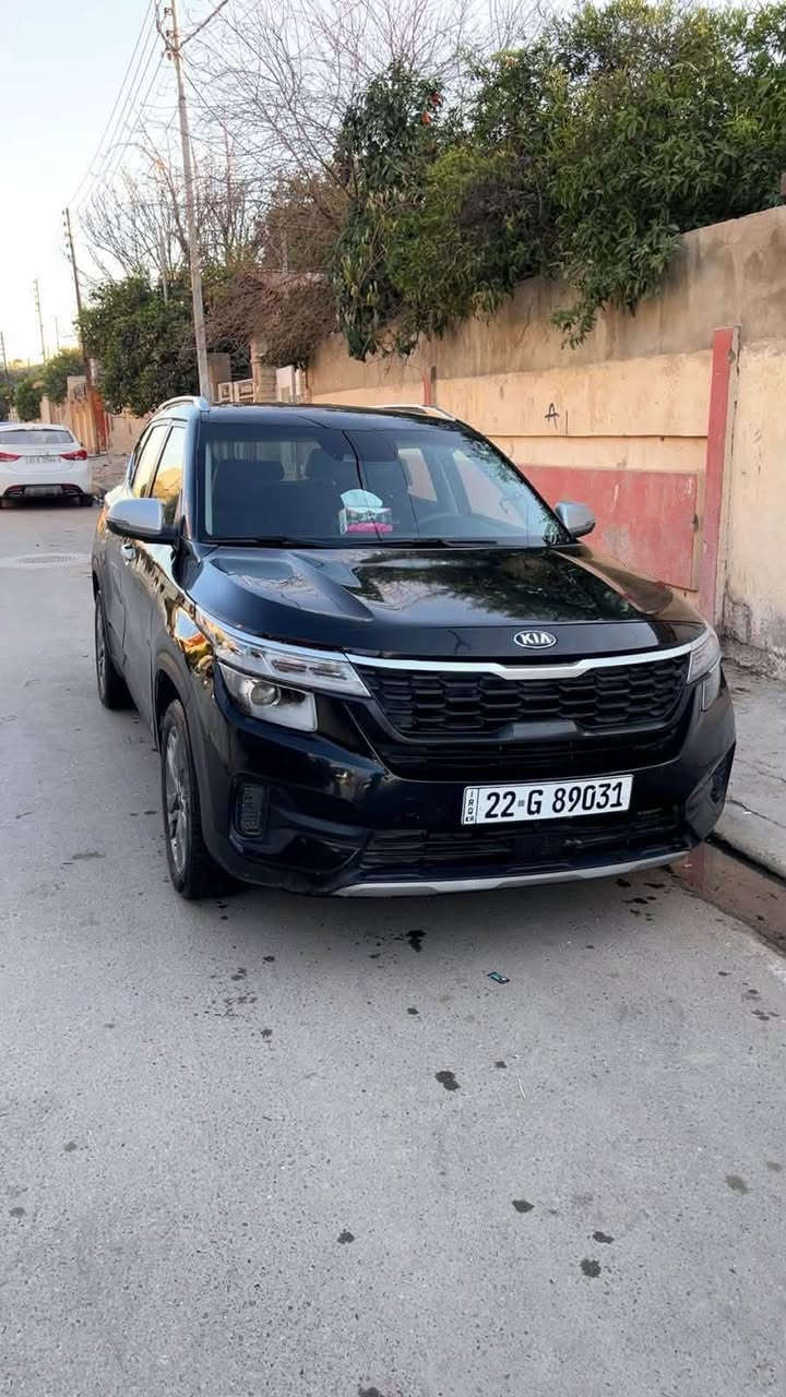 كيه سلتوز موديل 2021
ماشيه 52 ميل 
تحكم ستيرن 
مانع نزلاق 
تحديد مسار 
رادارات 
قطعتين صبغ بوند وجاملغ وبارد بل باب 
130 $ بيع مستعجل 
***********

نص مكتوب في الصور:
- you hav ssages.