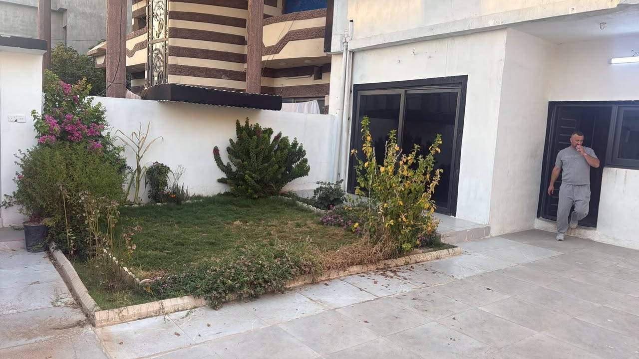 دار للبيع زراعي المساحه 200 متر

بناء حديث صفر

العنوان واسطي خلف مرطبات السيد

السعر 110

التفاصيل اكثر اتصال

***********
***********
