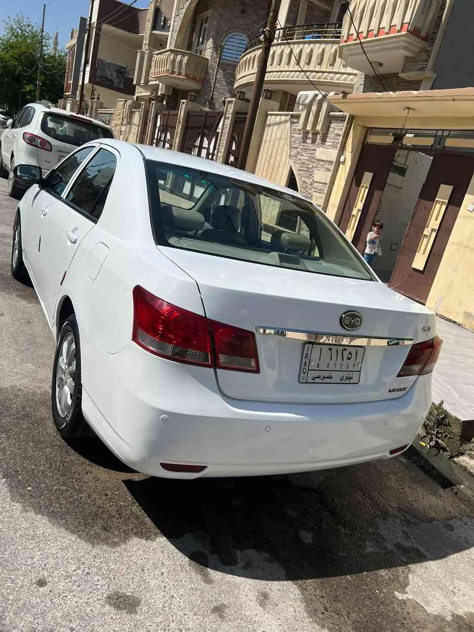 السلام عليكم للبيع بي واي دي 2013 G3 فول مواصفات رقم وسنويه جديد محرك وكير شرط بسمي السياره شرط التحويل ظرر باب السايق مبدل فقط والباقي شرط السعر والتفاصيل عل خاص أو عل رقم ***********
