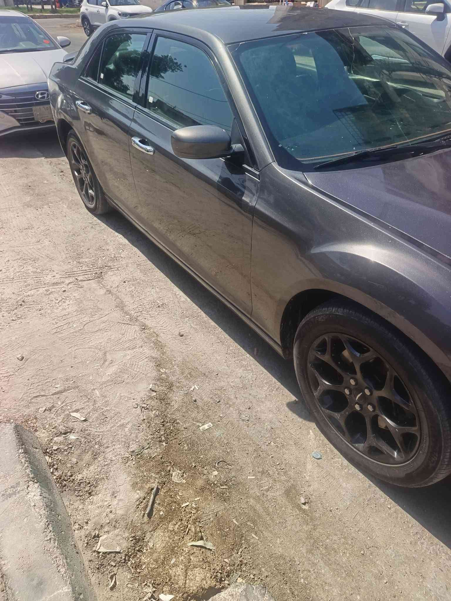 السلام عليكم ورحمه الله وبركاته اوبامه موديل 19 اصل رقم بغداد تحويل مباشر بيها 3 قطع بيع مستعجل 155 العنوان كربلاء ***********
