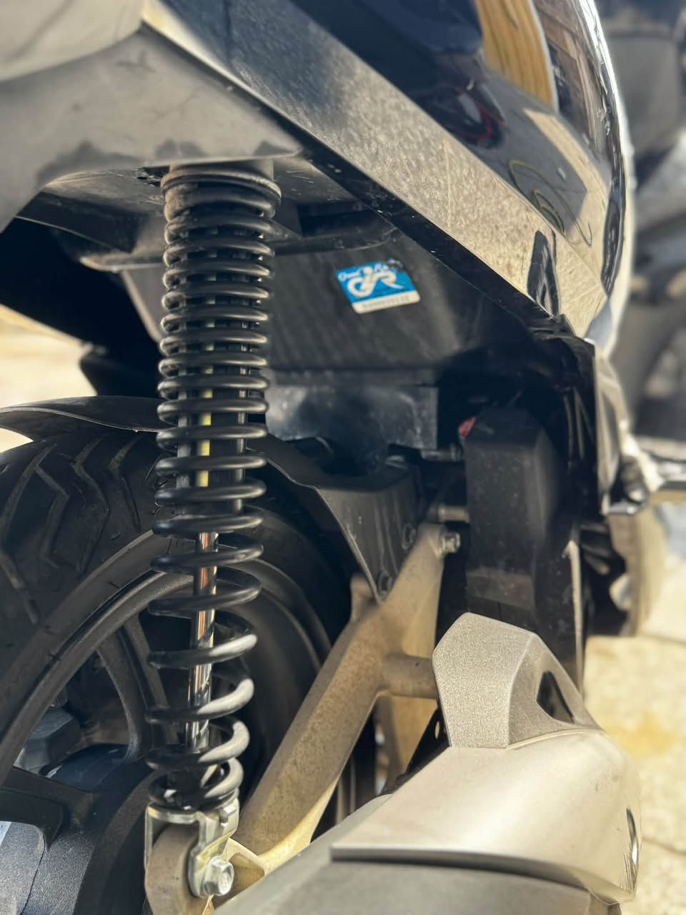 السلام عليكم
دراجه pcx جيل ال ثالث ياباني اصل JF موديل 2022
دراجه رمبه صارلها اقل ال شهرين مــن نازله 
كفاله عامه مــن التاير لل التاير مكينه وكفر دراجه احلى مــن الصور 
ممشى الدراجه 5الف فقط دراجه ب الكارتونه السعر (21)$
مكاني بغداد مدينه الصدر  للتواصل متواجد واتساب واتصال فقط ***********📞📱
