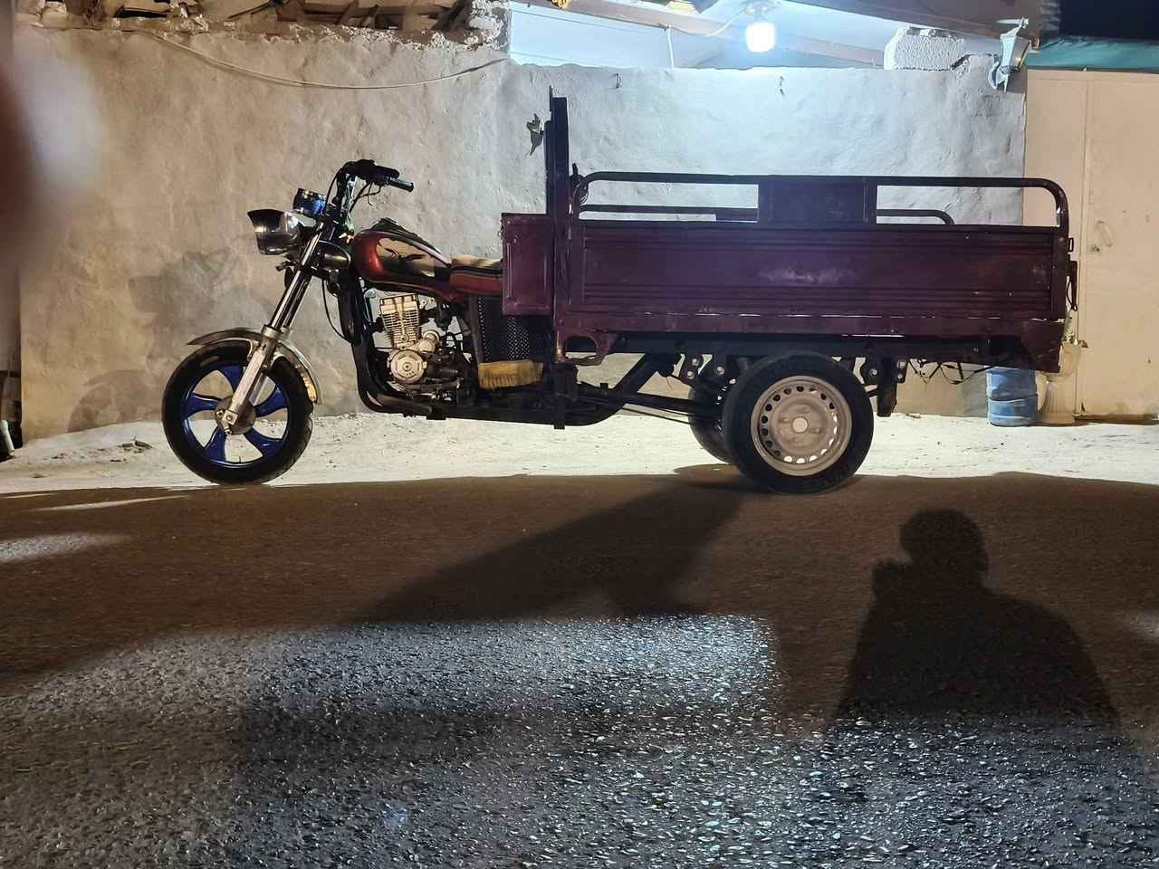 سلام عليكم ستوته للبيع موديل 14محرك 24 أوراق أصولي مكفوله كفاله عامه بيه فطر بل شيال مسوه مال جناي السعر 1250 وبيها مجال،، ***********
