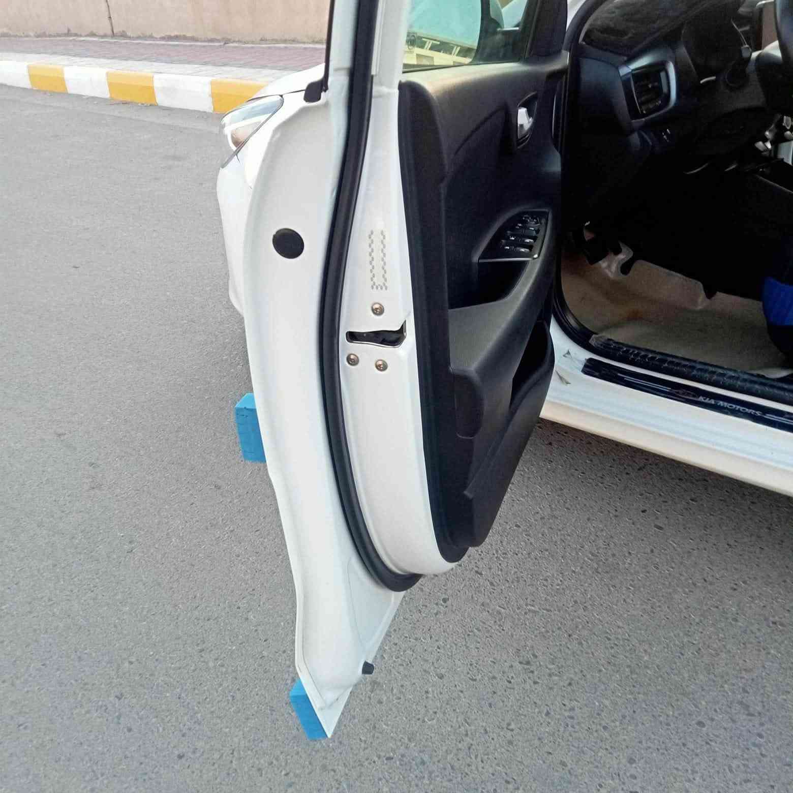 كيا ريو مديل 21 معوقين وكاله عامه بسم مشتري تبديل بند فقط ولباقي ليبل واحد مكينه كير تبريد كفاله ماشيه 71 سياره جديد وجاهزه مكان سياره ناصريه ‭***********‬
