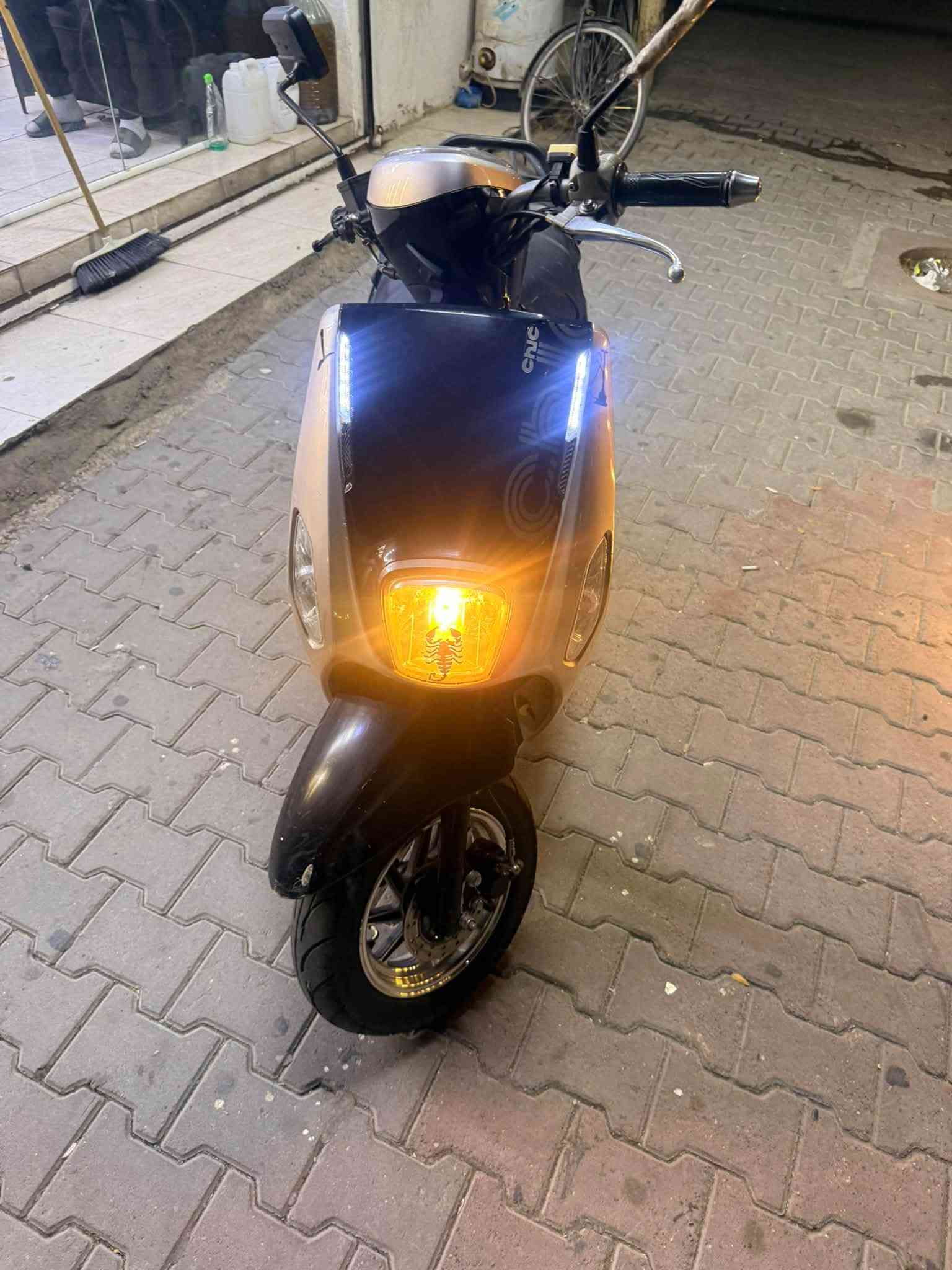 سلام بوليسي2023 بلادي 700وبي مجال *********** ع رقم فقط
