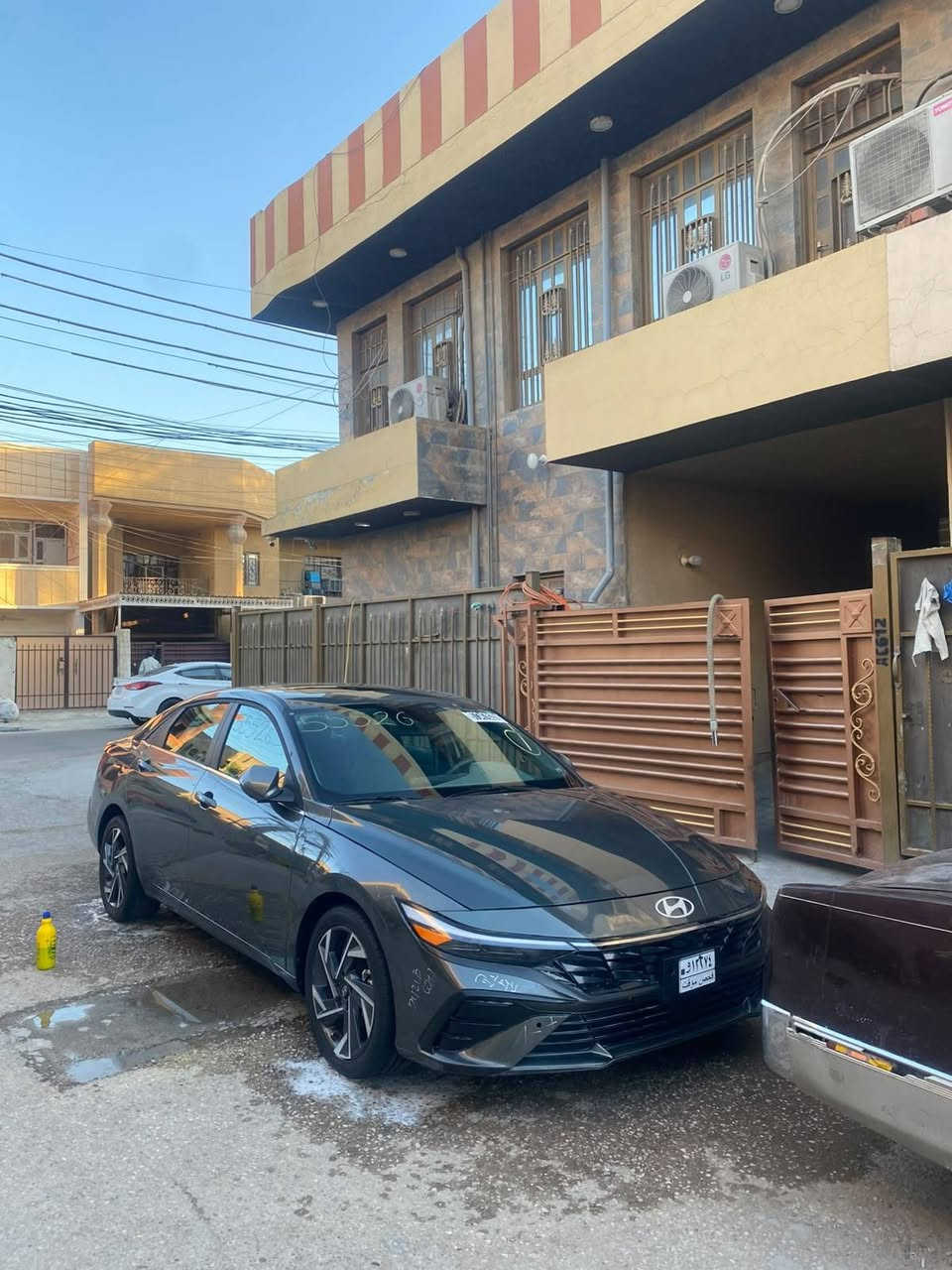 🔥🚘 للبيع إلنترا 2025 أمريكي فول ماعده كرسي كهرباء  🚘🔥
موديل 2025 🇺🇸
أمريكي  مواصفات حلوة  وسيارة تفتح النفس من تشوفها 😎🔥
✨ محرك 2.0
✨ كير IVT
✨ شاشة هم ومواصفات حديثة
✨ Apple CarPlay / Android Auto
✨ أنظمة أمان ومساعدة بالسياقة
✨ مواصفات الفول  حسب الفئة
السيارة حاضرة للفحص،  يجي يشوفها بعينه ويحكم بنفسه 🤝 للتواصل والاستفسار 
*********** السعرررر🔥🔥145وبيها مجال
