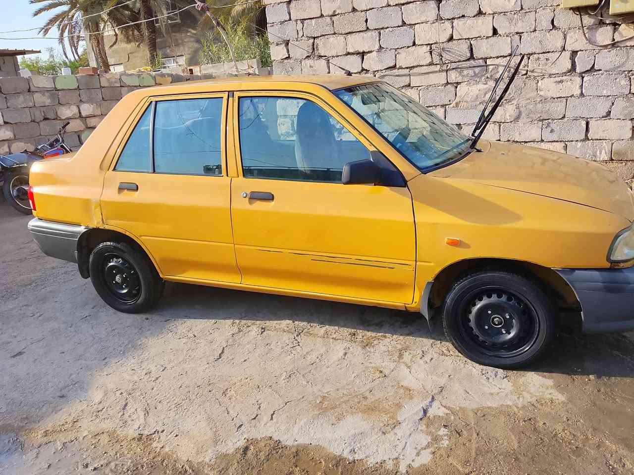 سايبه للبيع موديل 17 مكاني كربلاء السعر 40 وبيها مجال ***********  /***********
