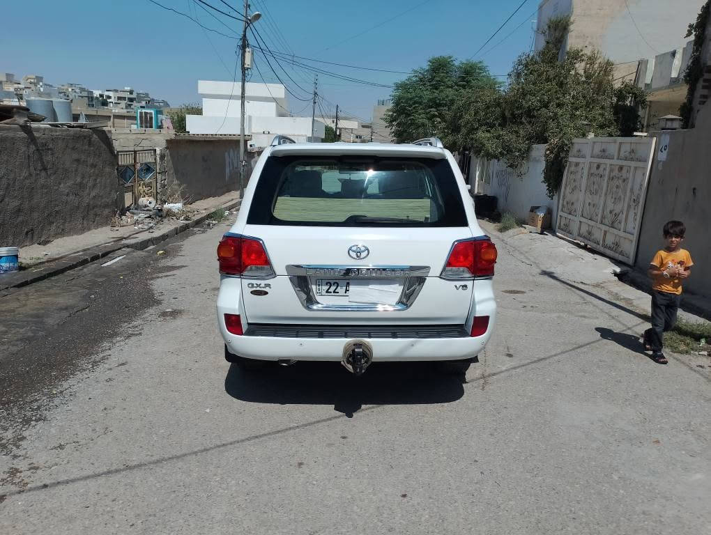 تویۆتالاندگرۆز2008
شکلی کرایتە2014
سەنەوی ڕێگاوبان 2031
بەناوخۆمە شوتەبەرز بوەکرایتە شوتەنزم لۆیە
جاملغی پشەوەی کۆڕایە
باقی هیچی نیە نەلێدران نەسبوغ سەیارەکەپرسیاری ناوێ هەموشتی بیلادوبەشەرت وەک شەریکەماوە 155ڕۆیشتوە
سعری 240$ هەولێربەحرکە
ژ.م***********
V  M  W  لەسەرە أربيل, العراق
