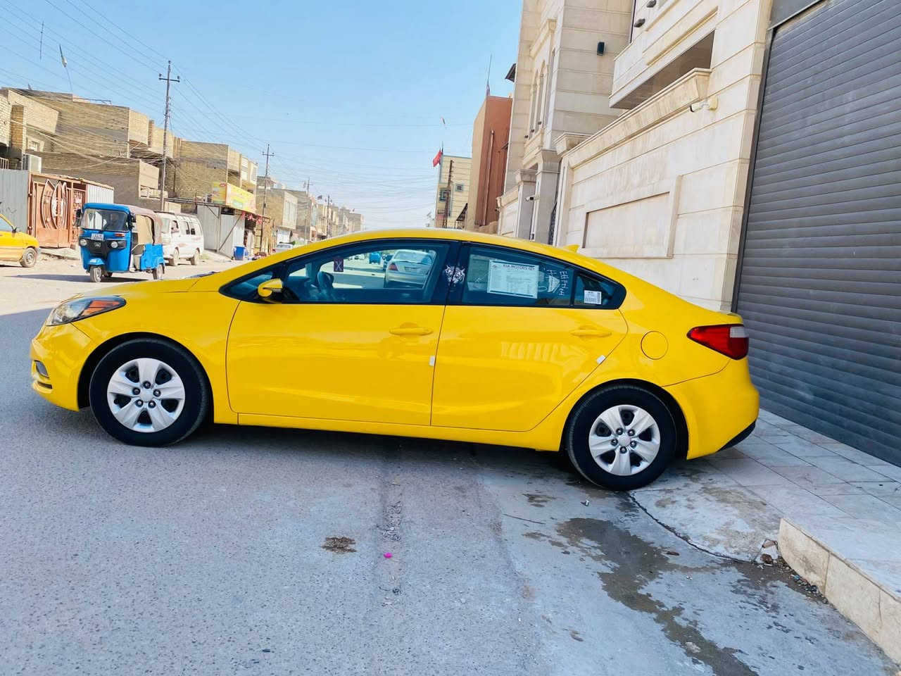 سلام عليكم كيه فورتي مديل 2016وارد امريكي حادث بنيد بس بدون دوخل شواصي لغود مكفولات مكينه 1800دوش لمرغوب كير ايتي لمرغوب مكينه وكير مكفولات صدر مامي خلفي جديد تخم تأير جديد رقم بغداد بسمي تحويل ثاني يوم مصفره من كلشي وجاهزه كبل لشارع رب ماذب عليه مكان سياره بغداد سعر 102وبيه مجال لشراي ***********
