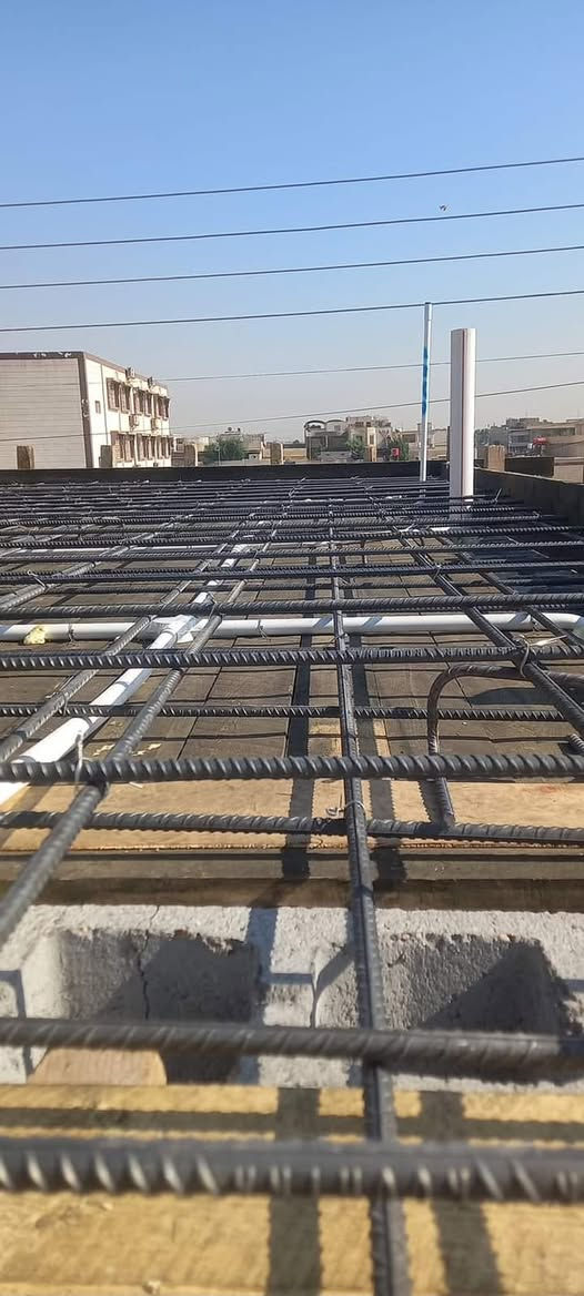 🏗️ شركة اللمسة الهندسية للمقاولات المحدودة 🏗️
عنواننا الجودة... وهدفنا رضا العميل!
تخطط لبناء منزل أحلامك أو مشروعك الاستثماري وتدور على شركة مضمونة تجمع بين الدقة، السرعة، والتسهيلات بالدفع؟ اللمسة الهندسية خيارك الأنسب لكل أعمال المقاولات والإنشاءات العامة!
خدماتنا المتميزة:
 🧱 أعمال الهيكل والصب: نجارة القالب والصب الكونكريتي وفق أعلى المواصفات الهندسية.
 💳 نظام الأقساط: خيار بناء الهيكل بالأقساط لتسهيل التنفيذ عليك بدون أعباء مالية مفاجئة!
 🏢 المشاريع المتنوعة: خبرة وإتقان في تنفيذ المشاريع السكنية، التجارية، والصناعية، وبناء المجمعات.
 🎨 التشطيبات والديكور: تنفيذ أحدث أعمال التشطيبات والديكورات الداخلية والخارجية بجودة عالية.
لماذا تختار "اللمسة الهندسية"؟
 ✅ جودة عالية ودقة متناهية في كل مراحل التنفيذ.
 ⏱️ التزام تام بالمواعيد وجدول التسليم المحدد.
 🛡️ ضمان تنفيذ وخدمة ما بعد التنفيذ لراحة بالك.
 💰 أسعار تنافسية تناسب ميزانيتك.
📞 للتواصل والاستفسار:
 واتساب / اتصال: ⁠***********⁠
 اتصال: ⁠***********⁠
📍 تواصل معنا اليوم وابدأ خطوتك الأولى نحو مشروعك!
