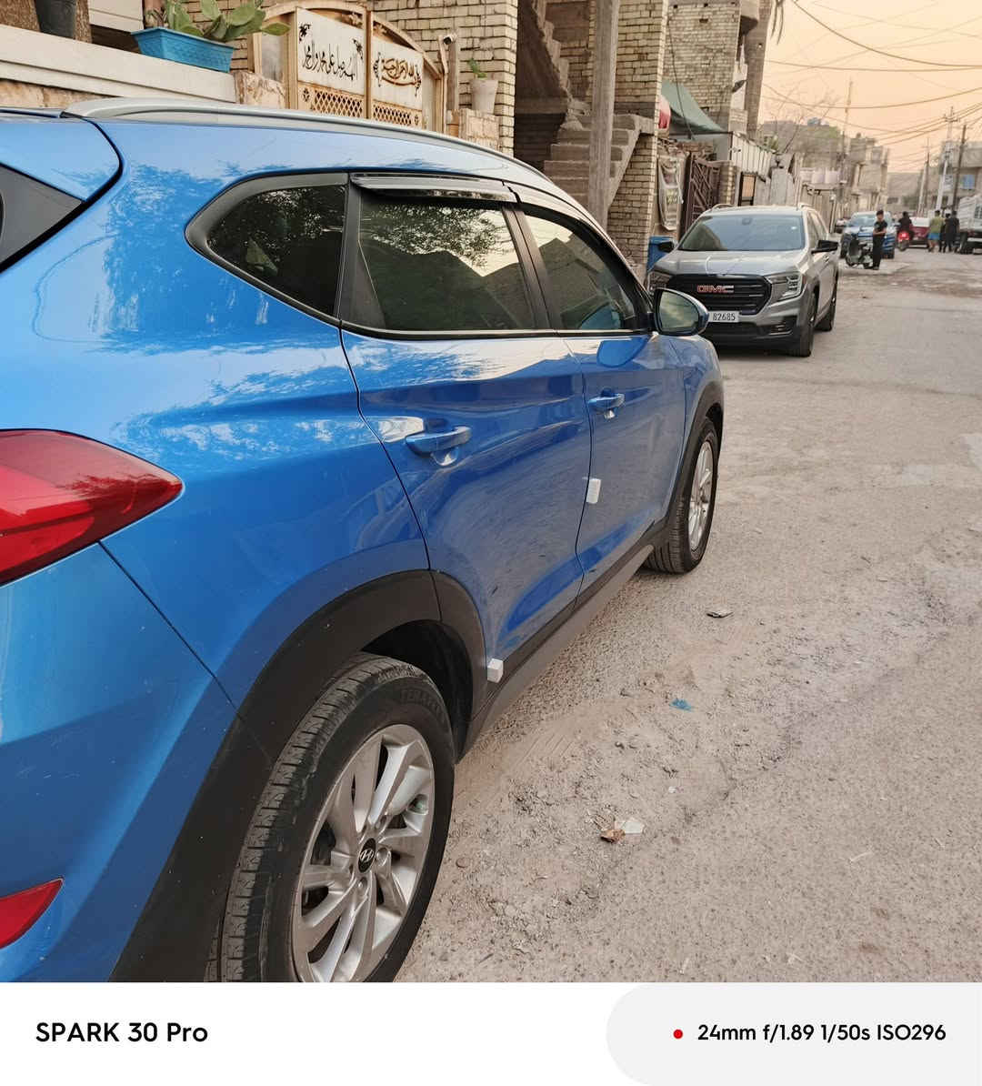 السلام عليكم توسان موديل 2017 وارد امريكي حادثها خشم البنيد بيها صبغ بنيد وربع الباب الامامي بارد بس مكينه وكير وتبريد والغود وشاصي مكفولات والسونار موجود رقم بغداد مشروع وطني وبسمي ماشيا 72ميل والعنوان البلديات *********** السعر 135وبيها مجال

نص مكتوب في الصور:
- SPARK 30 Pro
- 24mm f/1.89 1/67s ISO344
- 24mm f/1.89 1/67s ISO491
- SPARK 30 Pro 24mm f/1.89 1/67s ISO525
- SPARK 30 Pro 24mm f/1.89 1/67s ISO512
- • 24mm f/1.89 1/50s ISO296
- 24mm f/1.89 1/50s ISO3461
- SPARK 30 Pro 24mm f/1.89 1/33s ISO3416
- SPARK 30 Pro • 24mm f/1.89 1/67s ISO419
- SPARK 30 Pro 24mm f/1.89 1/50s ISO1448
