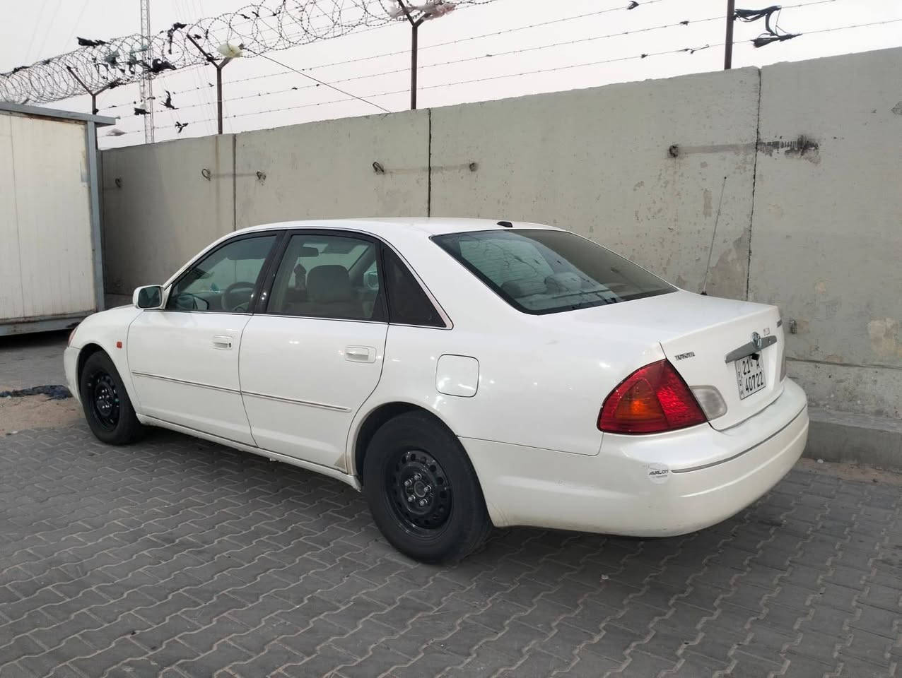 افلون 2002 كفالة من الصبغ والتبديل بيها بارد شبر شرط السونار 
مكينة كير شرط تبريد مكان البصرة العشار بأسمي حصرا تحويل 
مباشر رقم دولي السعر 98ورقة الشراي يتصل ***********
