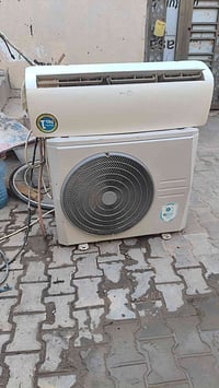 سبلت • طن ونص • نجف