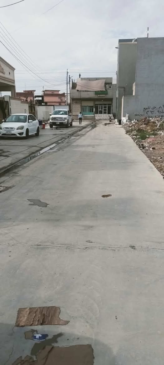 ٢٠٠م • واجهة ١٠م • مجمع الحياة عليسار