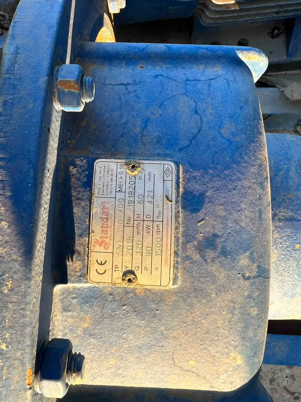 للبيع مضخه 125 احصان تركيه 8X6 هيت 60 وكيو 320 ضغط عالي العنوان سامراء رقم هاتف 📞 ***********
