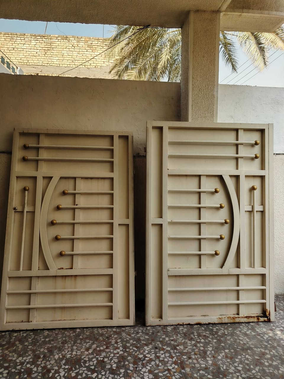 باب خارجية للبيع
السعر 100 الف
المكان بغداد الحرية الدولعي 
*********** متوفر واتساب
