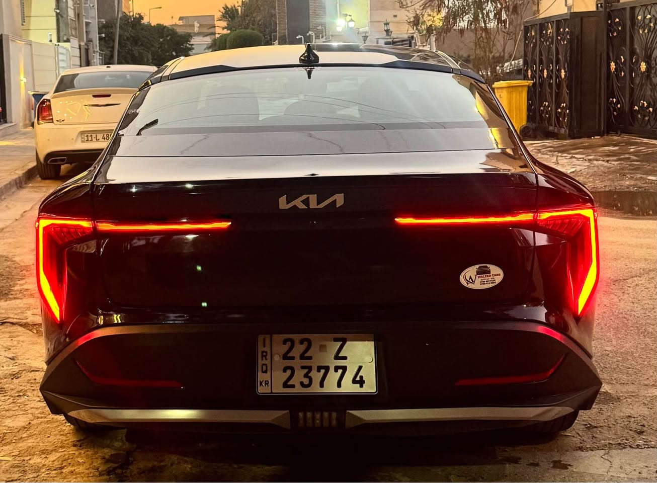 يا الله ‎

كي فور   2025 k4 

محرك : 2000 دوش مرغوب

وارد : اميركا 

ماشيه : 14مايل 

1_بصمة 

2_تشغيل عن بعد 

3_ بصمة ابواب 

4_ بصمة جنطه 

5_شاشه متصل حجم كبير 

6_فول قيادة ذاتيه مع تحديد مسار 

7_فول تحكم ستيرن 

8_تبريد متصل مع شاشه لمس 

9_منافذ شحن خلفية 

10_سايد بريك كهربائي + اوتو هولد

11_مانع انزلاق 

12_نقط عمياء 

13 _ تحكم وضعيات قياده

14_رادار امامي وخلفي وجانبي 

15_فول حساسات توقف ذاتي 

16_لد امامي مع عدسات زنون

17_لد خلفي 

18-داخل مخمل

19_كامره خلفية دقه hd 

20_ويل كب بلاد 

مرقم اربيل كامل ( تحويل مباشر )

حادث سياره 
بس صندوق صبغ 
بجم كبس 
بيه حالوب خفيف 

بدون دواخل بدون ايرباك

باقي سياره كفاله عامه ع اخير 

عنوان :بغداد زيونه 

السعر 158$$$

استفسار :*********** بغداد, العراق
