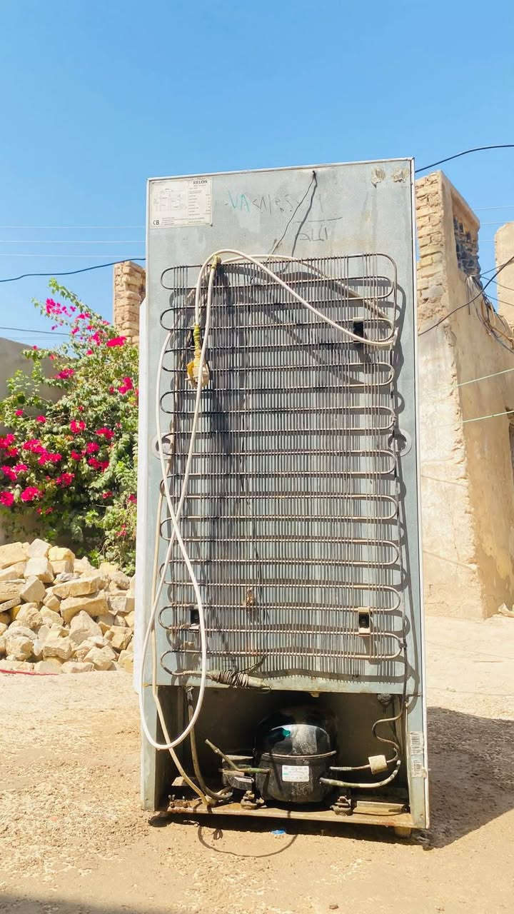ثلاجة ب45 الف. شغاله على الفحص
نجف. توصيل متوفر 
***********
