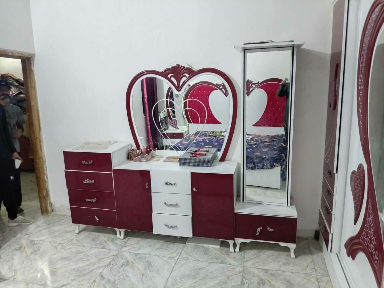 السلام عليكم غراض منزليه شماليه اخو الجديد للبيع
المكان لطيفيه لافوج لااول
***********
***********
