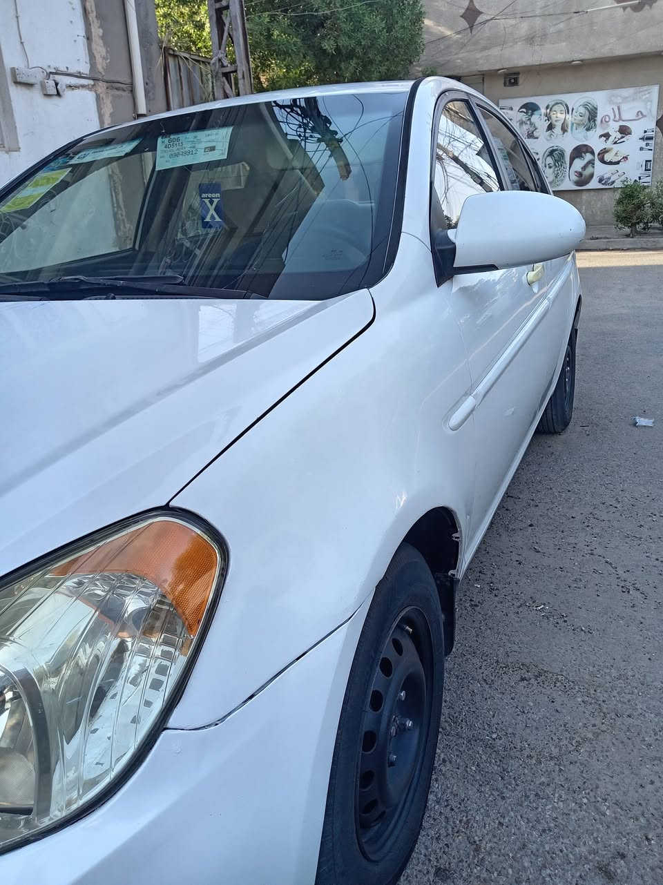 هونداي  أكسنت خليجي ٢٠٠٩  محرك ١٦٠٠ دبل قطره كير اوتو جام كهرباء شاشه كامره تحكم ستير سياره مكفوله من الحادث والتبديل بيها فقط قطع كلير فقط للبيع او مروس سعر ٧٨ ***********
