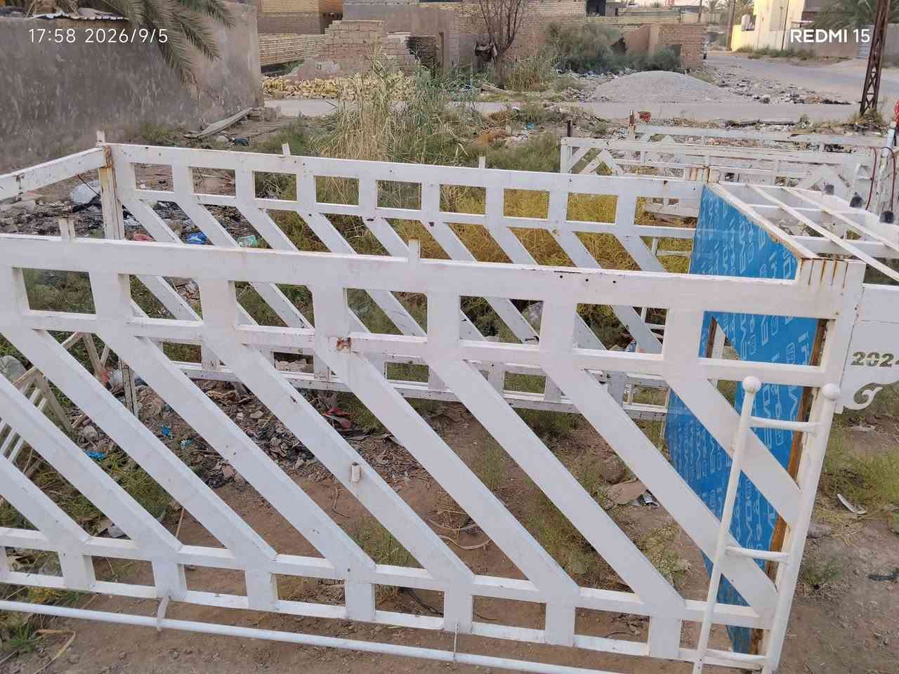 السلام عليكم محجر تسكام درجه اولى جديد مابيه اي لحيم الاتصال على الرقم ***********
