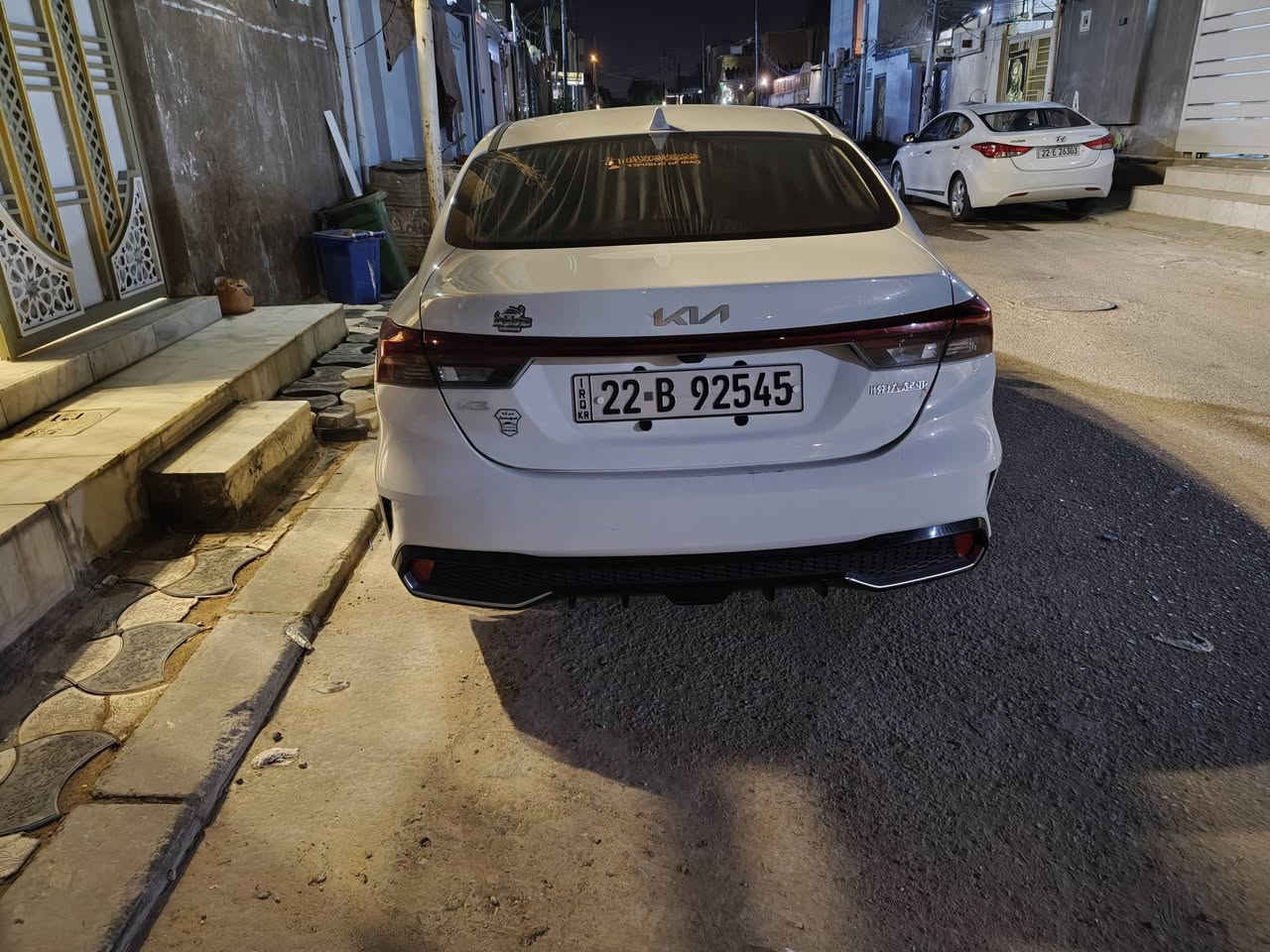 كي ثري فول موصفات 2022 اربيل بسمي ماشيه 38 سياره كفله من الضربه والصبغ فقط بس مكانين بارد سياره نضيفه 
***********تبريد ثلج وتبريد خلفي مكانه نجف السعر 125 حته بردات وياه السياره
