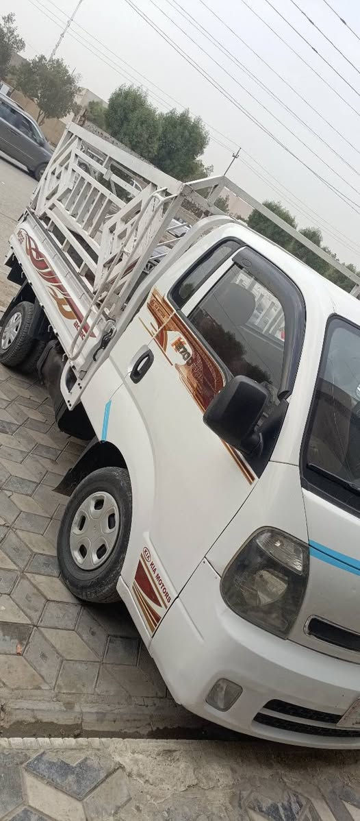 شاحنة • للبيع