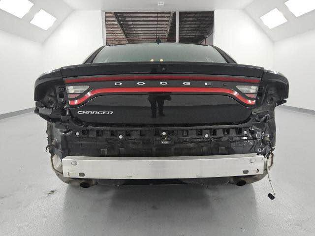 جارجر 2023 sxt 
رقم اربيل 
مواصفاتها معروفة سيارة في الموصل 
حادثها خلفي شي بسيط ورقم الشاصي  موجود و صورة الحادث بالصور 
للتواصل مع رقم ***********
السعر 220 وبيها مجال بسيط موصل, نينوى
