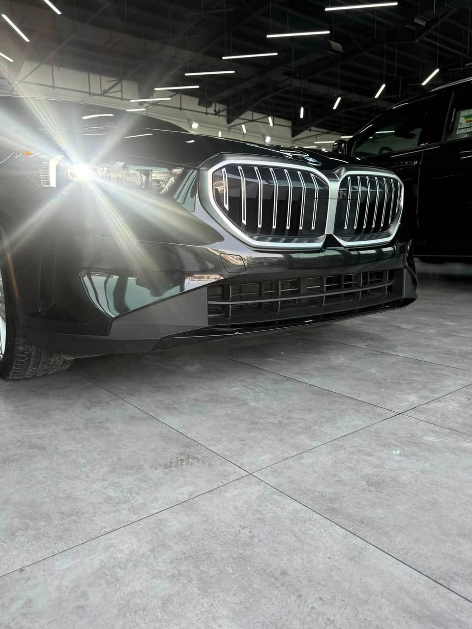 Bmw  530i ( 2025) سیارة كلين تايتل بدون ضبغ و بارد بدون شخط. سيارة مكفولة دعاميية لل دعاميية. ***********
