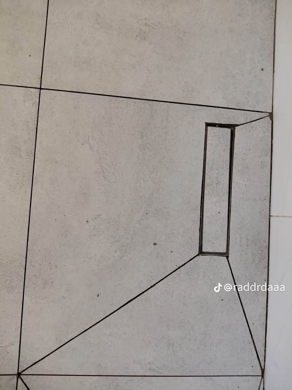 جزء من اعمالنا للسيراميك
بأسعار مناسبه جداً 

ماعليك سوا الاتصال بالرقم او واتساب ***********
