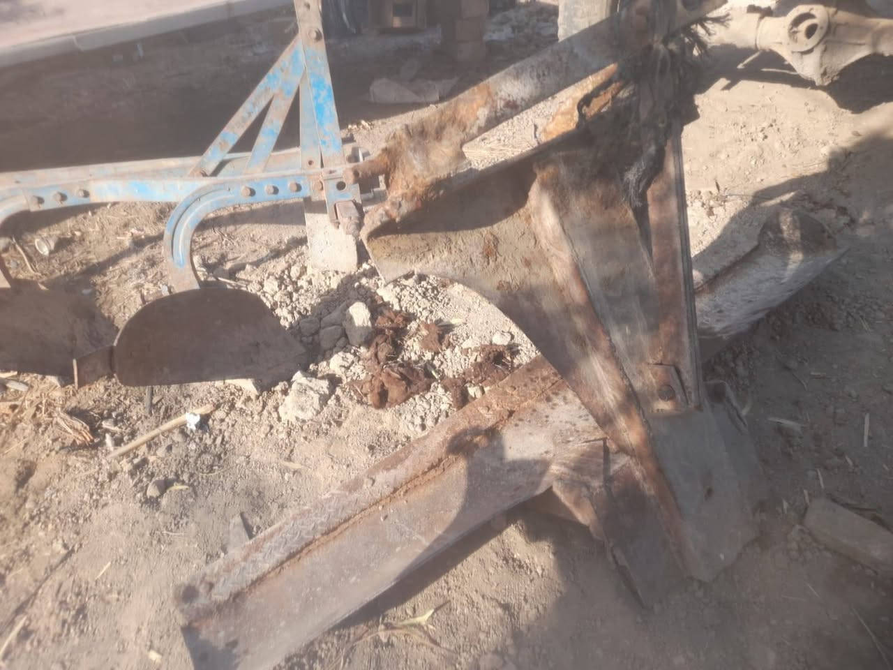 سلام اعليكم مكينه مديل 89رقم نجف مداور معه معدات عنوان نجف مشخاب ***********
