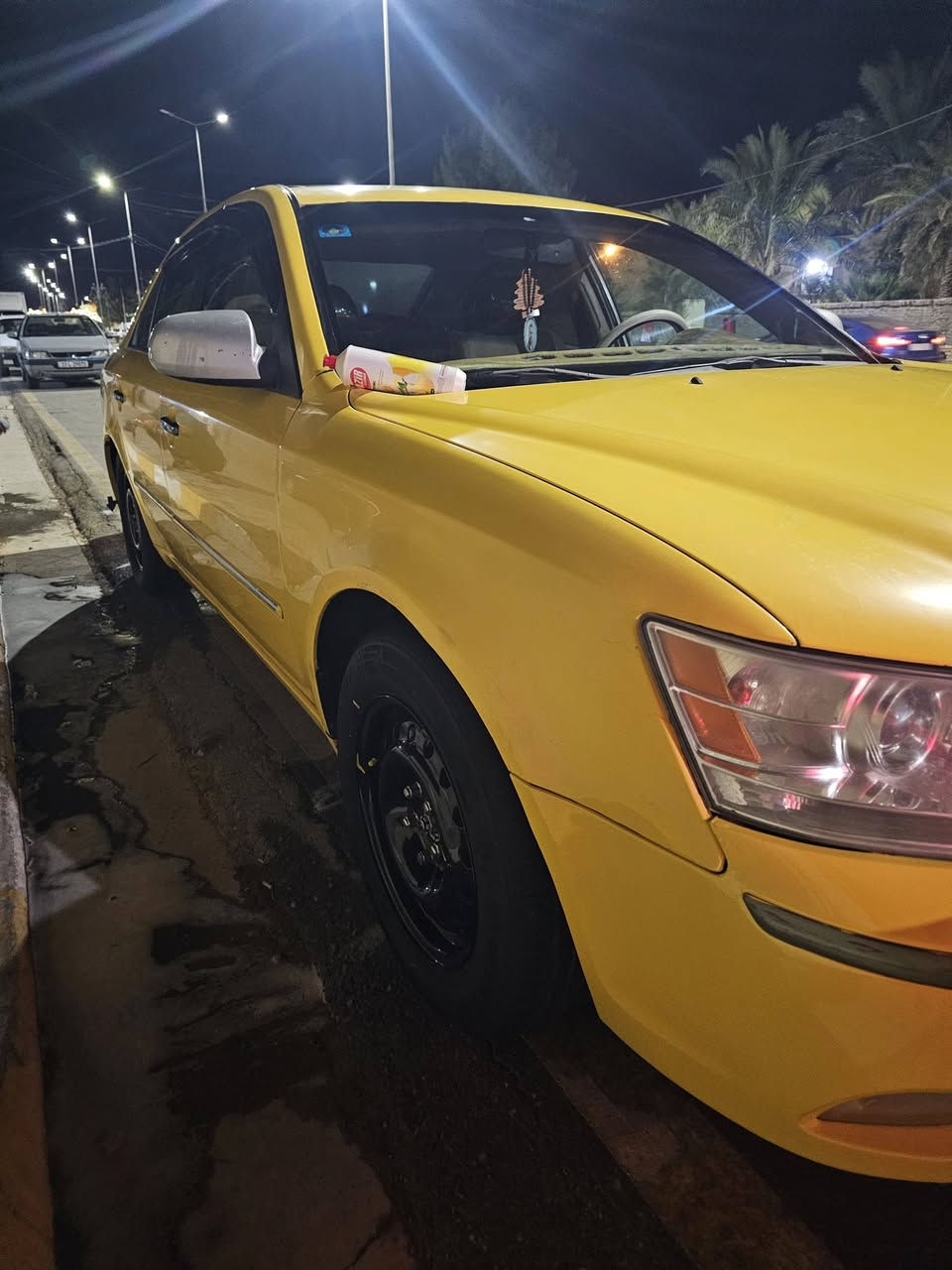 السلام عليكم سوناتا ٢٠٠٩ امريكي سياره فول فتحه كشنات جلد مكينه كير حداديه مكفولات تخم تاير سيارة جاهزه رقم واسط بسمي هزة جديدة سعر ٨٥   مكان واسط ***********
