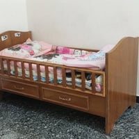 جرباية خشب • نظيفة • ٨٠×١٦٠سم
