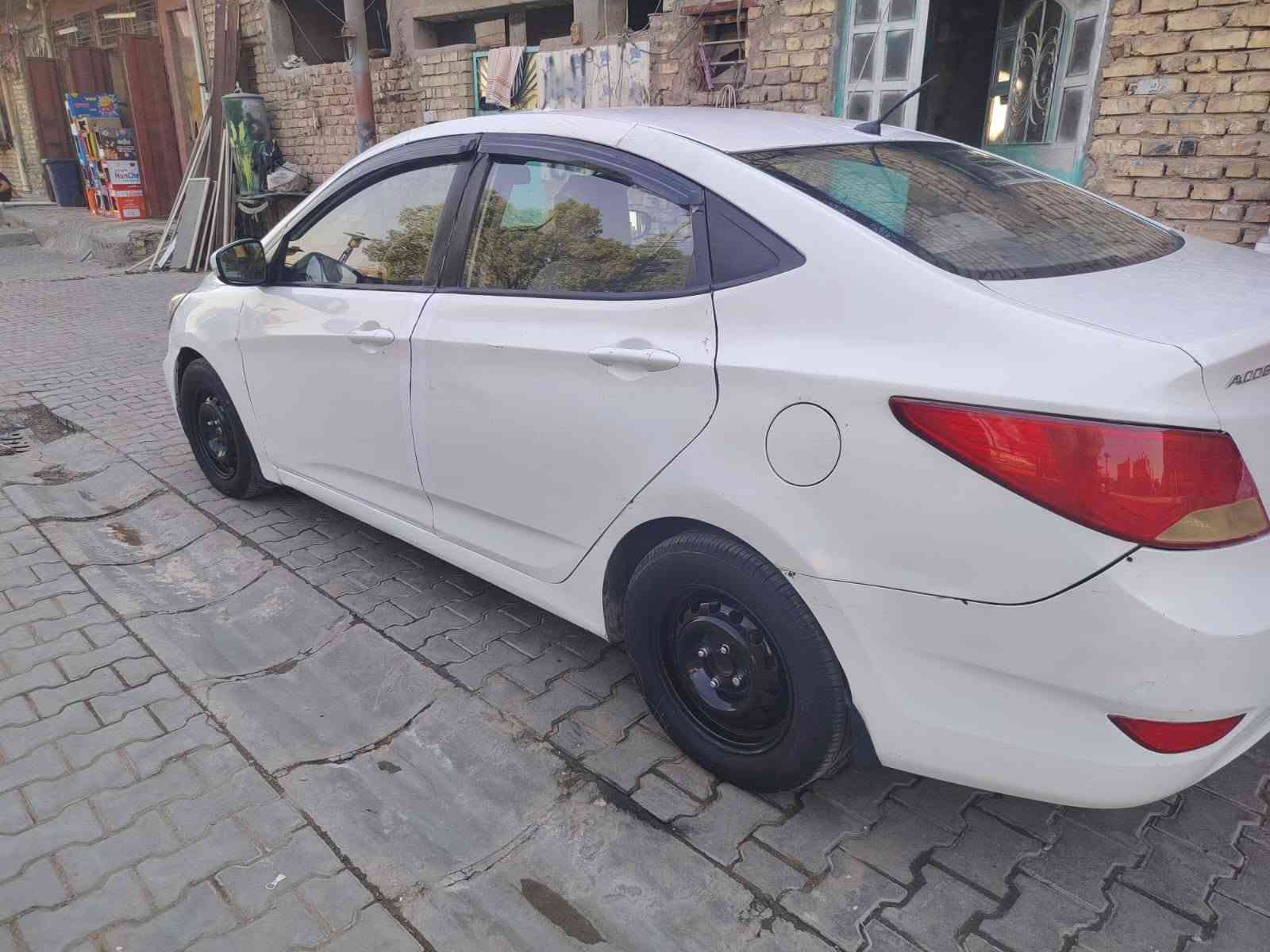 سلام عليكم ورحمة الله وبركاته اكسند خليجي مديل16 خليجي مكينه1600 تخم تاير باتري جديد  ضرر  قماره رقم بغداد  كير مكينه مكفولات كص مابيه سياره مال جناي رقم*********** مكاني بغداد سعر68وبيها مجال
