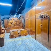 غرف نوم • ٤ أبواب • توصيل